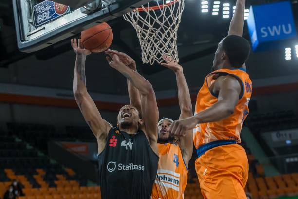 时刻展现出 时刻展现出