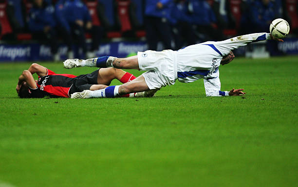 其国内青年 其国内青年